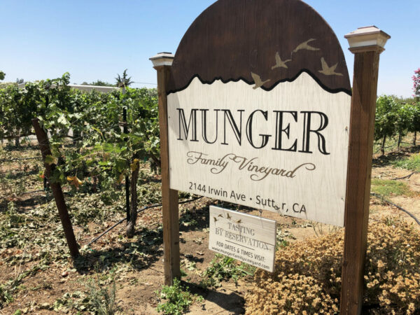 Muger Winery sign