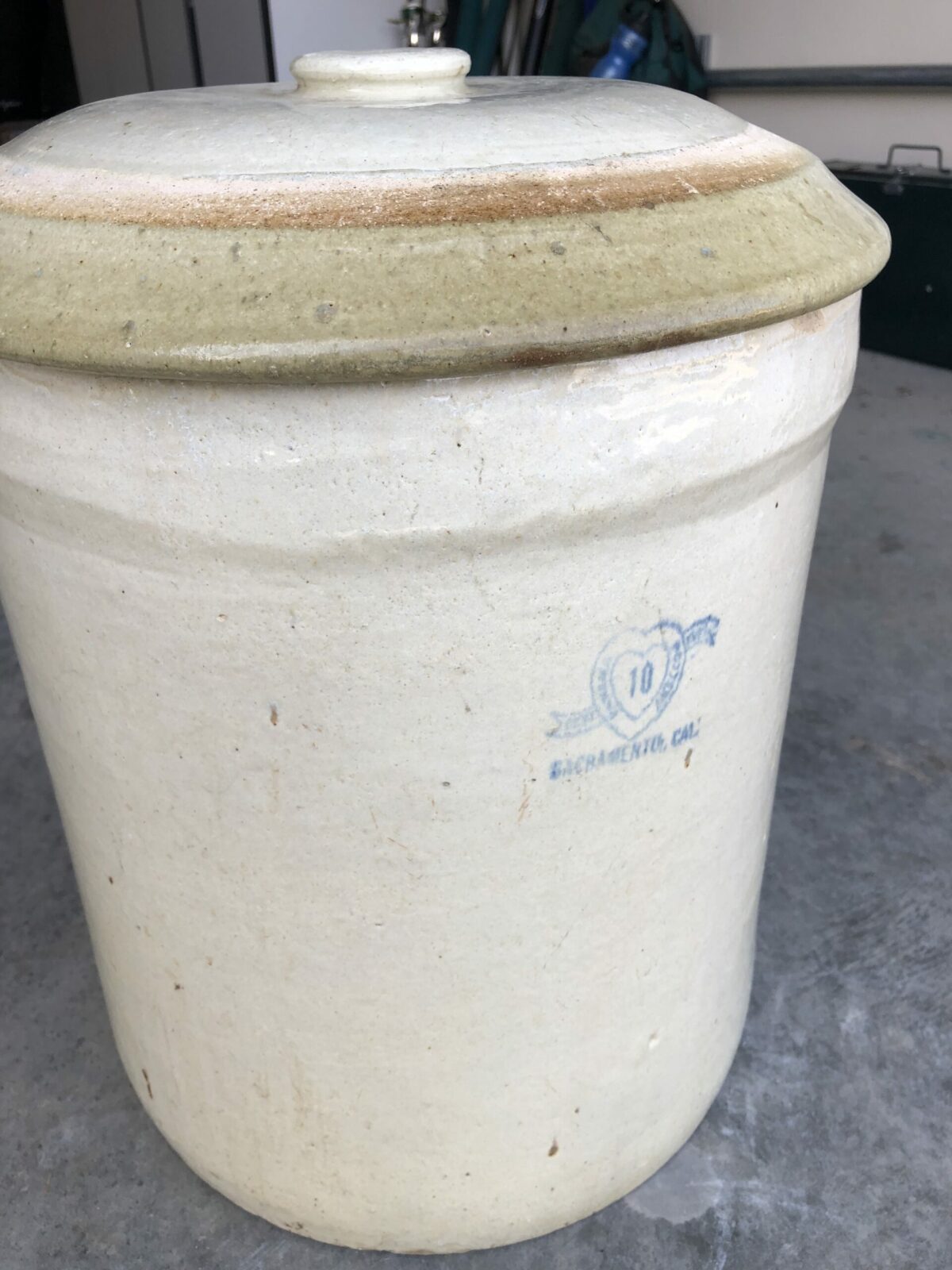 ceramic curing jar